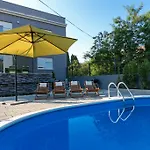Pjena Luxury Mediterranean Retreat With Private Pool * ביוגראד נה מורו