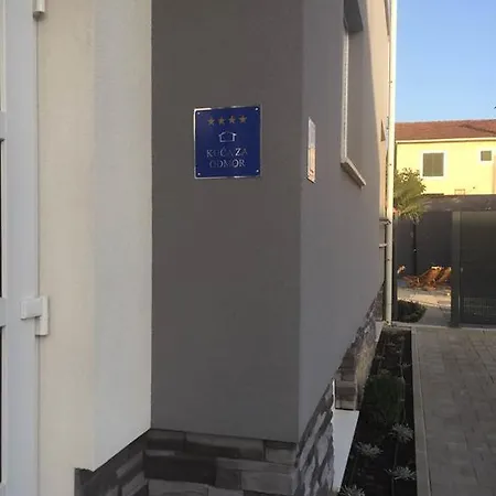 Pjena Luxury Mediterranean Retreat With Private Pool فيلة