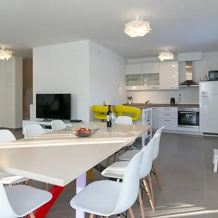 Pjena Luxury Mediterranean Retreat With Private Pool فيلة *