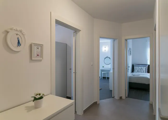 וילה Pjena Luxury Mediterranean Retreat With Private Pool